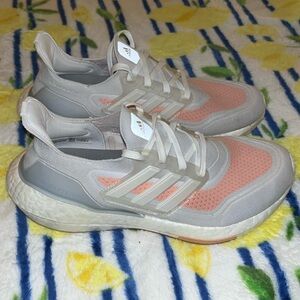 Adidas Ultra boost Womens Shoes Size 8.5 Shoes